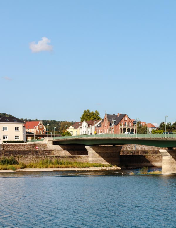 Hamelner Alte Weserbrücke/Klüt Wertmanagement GmbH - Hamelner Alte Weserbrücke/Klüt
